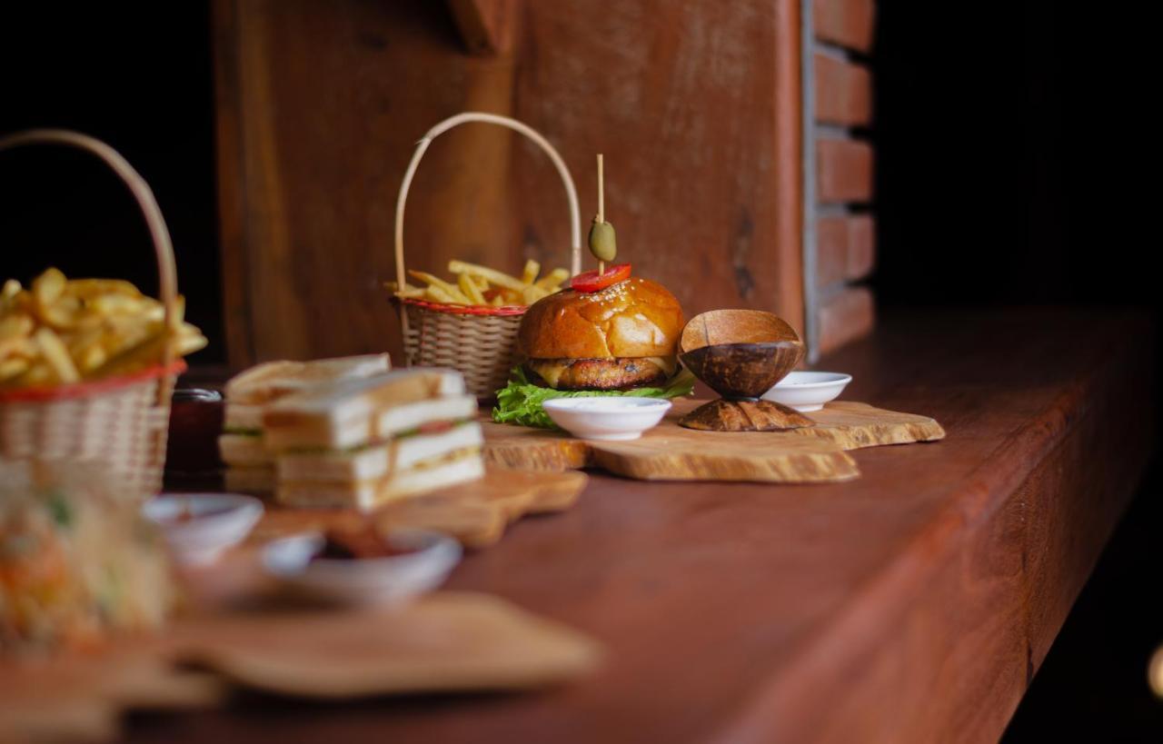 Hotel Samaraana Ahangama Zewnętrze zdjęcie